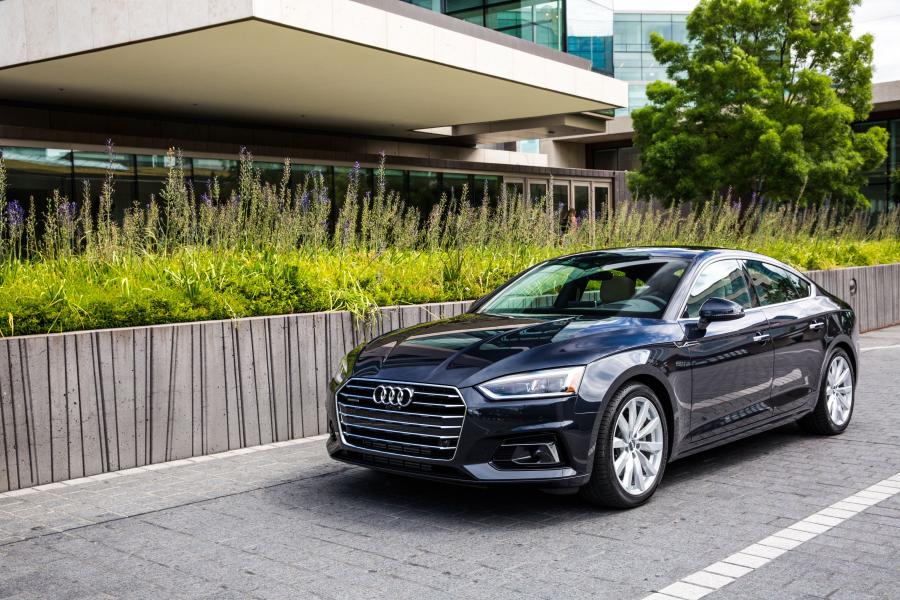 Audi A5 Sportback 2.0T Quattro 2017 года  (NA) (фото 12 из 32)